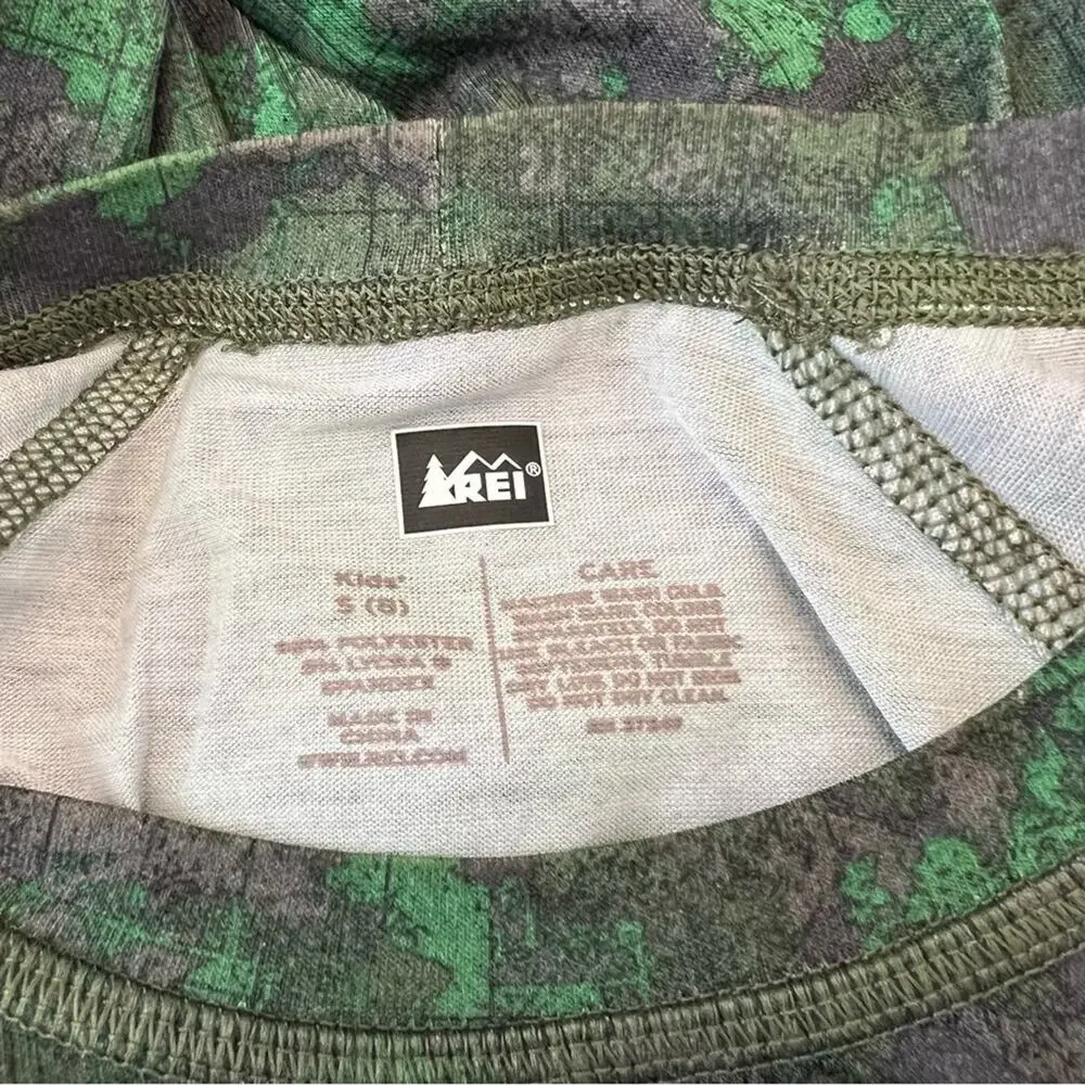 REI Kids map print long sleeve tee top green gray
